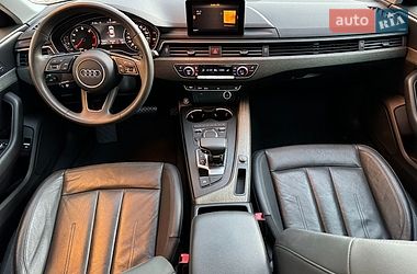 Седан Audi A4 2019 в Виннице