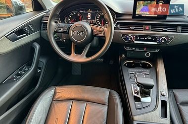 Седан Audi A4 2019 в Виннице