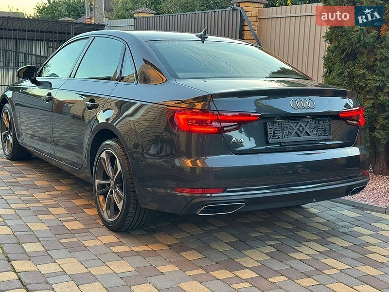 Седан Audi A4 2019 в Вінниці