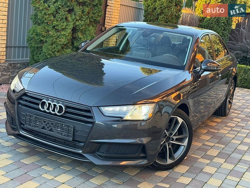 Седан Audi A4 2019 в Вінниці