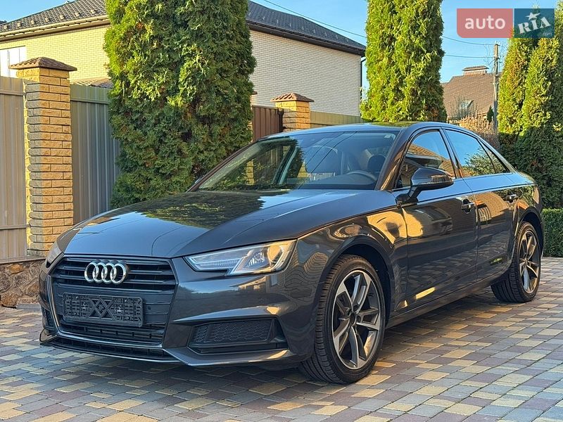 Седан Audi A4 2019 в Вінниці