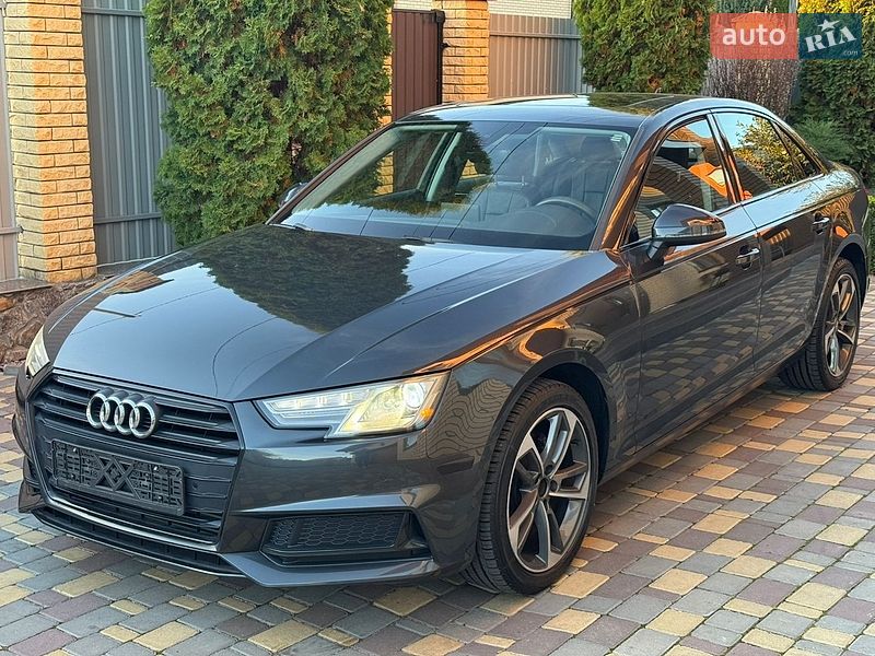 Седан Audi A4 2019 в Вінниці