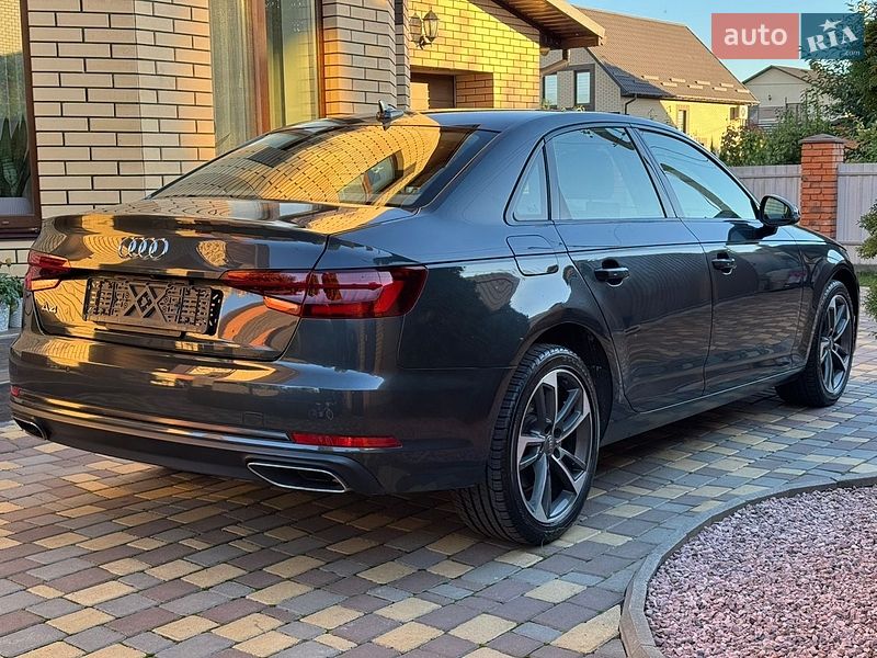 Седан Audi A4 2019 в Вінниці