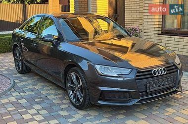 Седан Audi A4 2019 в Вінниці