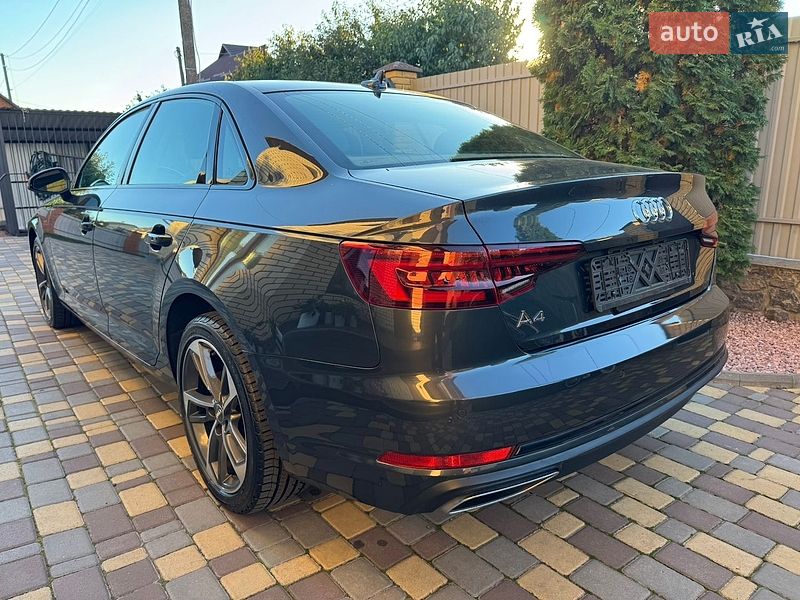 Седан Audi A4 2019 в Вінниці