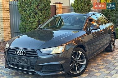 Седан Audi A4 2019 в Вінниці