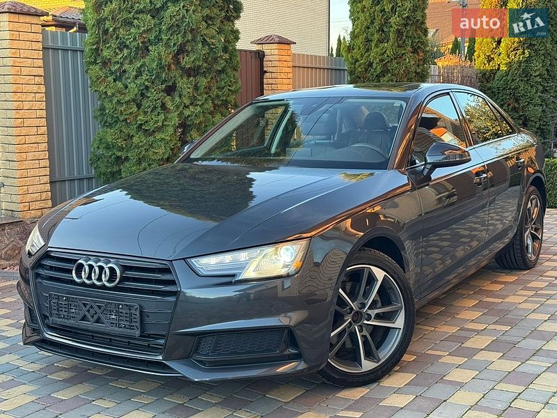 Седан Audi A4 2019 в Вінниці
