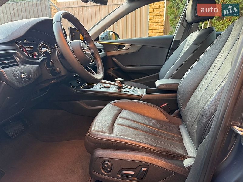 Седан Audi A4 2019 в Вінниці