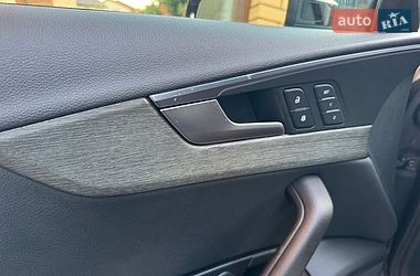 Седан Audi A4 2019 в Виннице