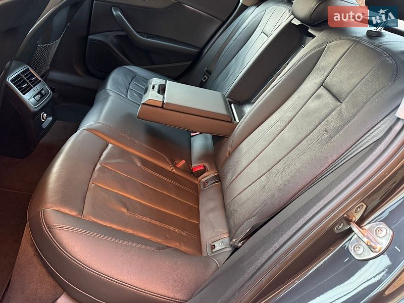 Седан Audi A4 2019 в Вінниці