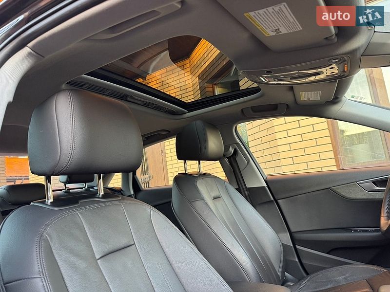 Седан Audi A4 2019 в Виннице