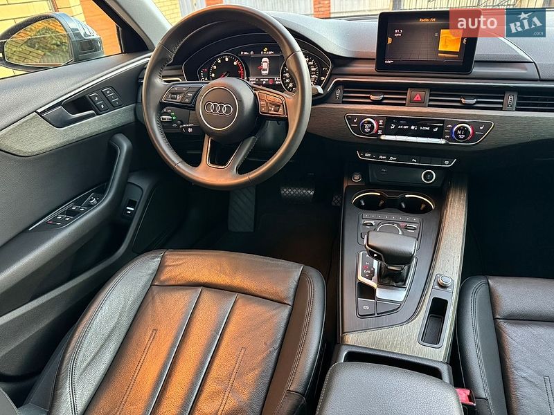 Седан Audi A4 2019 в Вінниці
