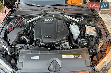 Седан Audi A4 2019 в Вінниці