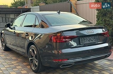 Седан Audi A4 2019 в Вінниці