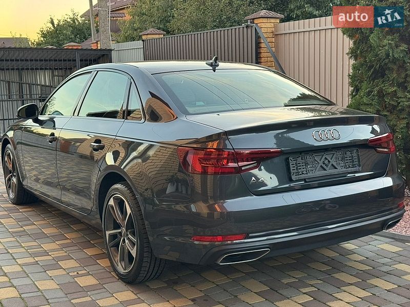 Седан Audi A4 2019 в Вінниці