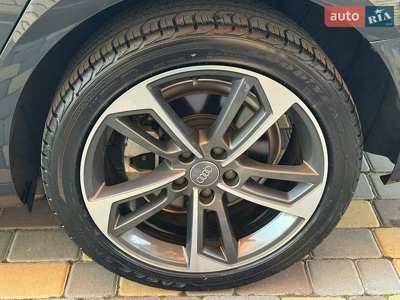 Седан Audi A4 2019 в Вінниці