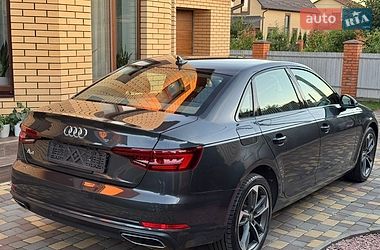 Седан Audi A4 2019 в Виннице
