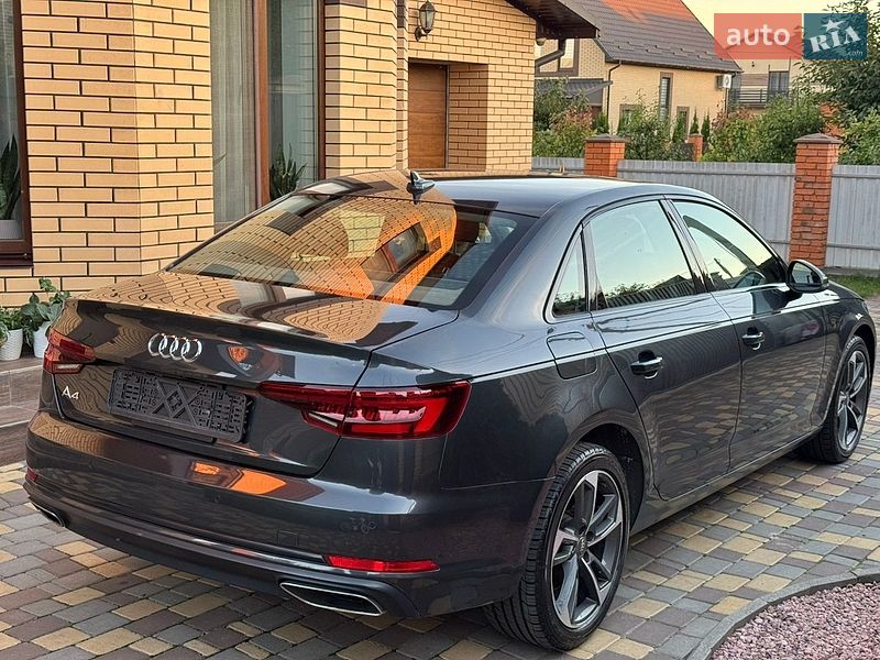 Седан Audi A4 2019 в Виннице