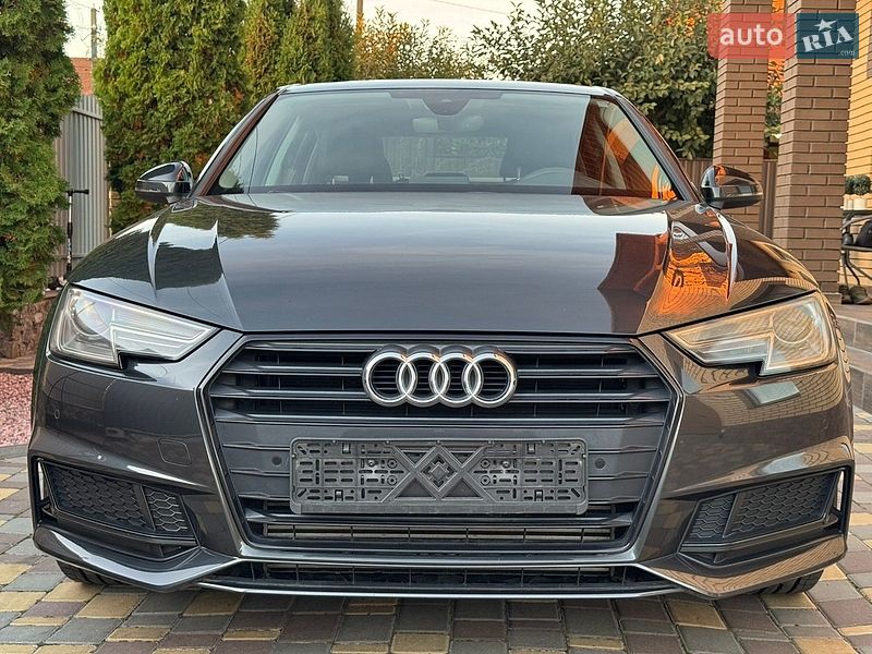 Седан Audi A4 2019 в Вінниці