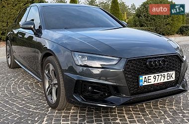 Седан Audi A4 2017 в Дніпрі
