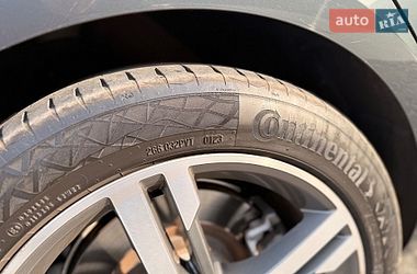 Седан Audi A4 2017 в Дніпрі