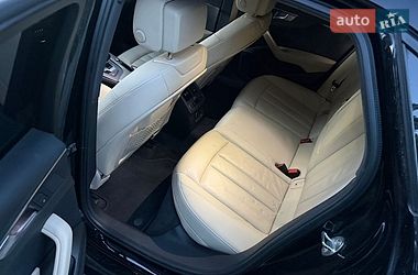 Седан Audi A4 2017 в Львові