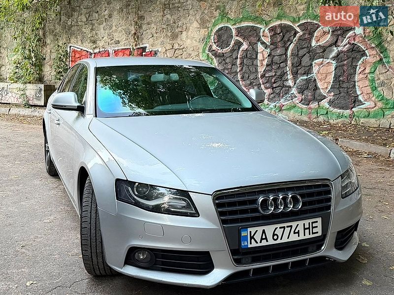 Седан Audi A4 2008 в Киеве