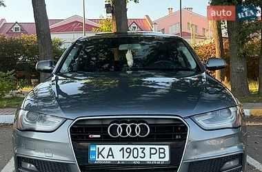Седан Audi A4 2014 в Киеве