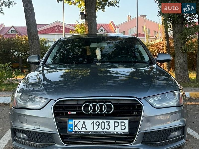 Седан Audi A4 2014 в Киеве