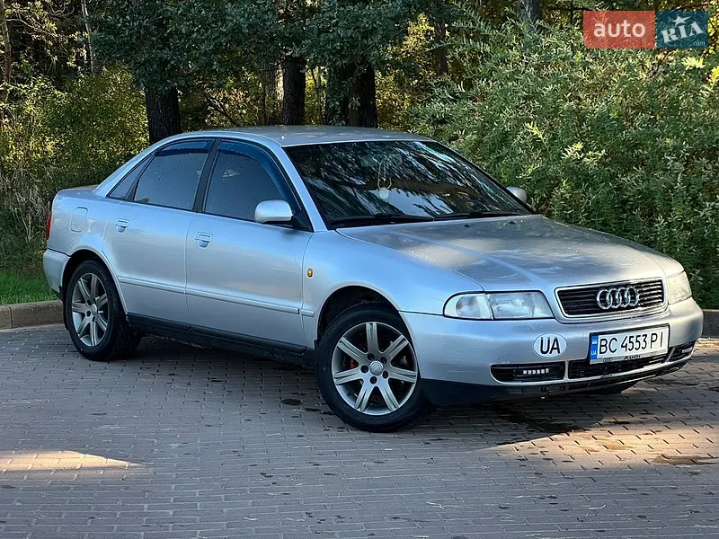 Audi A4 1998