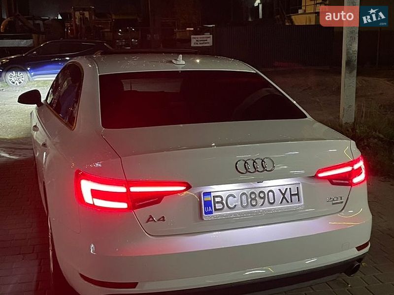 Седан Audi A4 2016 в Львові