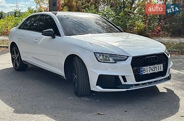 Седан Audi A4 2015 в Полтаві