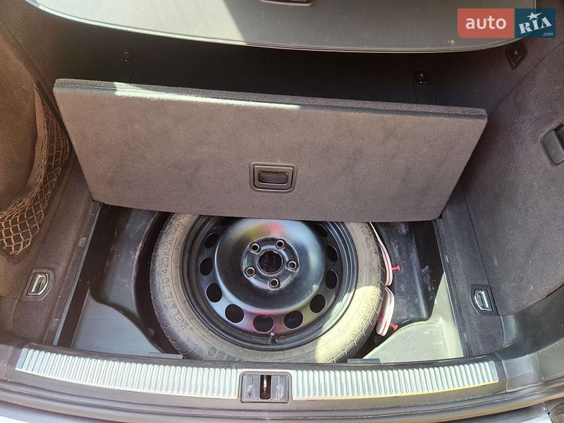 Универсал Audi A4 2003 в Горохове