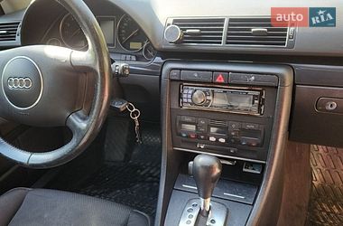 Универсал Audi A4 2003 в Горохове