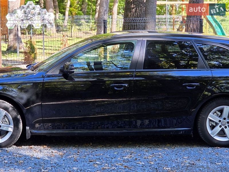 Універсал Audi A4 2011 в Радивиліві