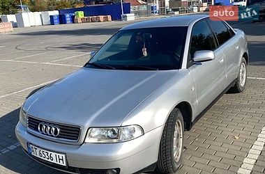 Седан Audi A4 2000 в Коломые