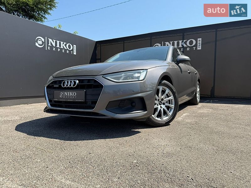 Audi A4 2021
