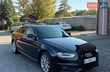 Седан Audi A4 2015 в Львові