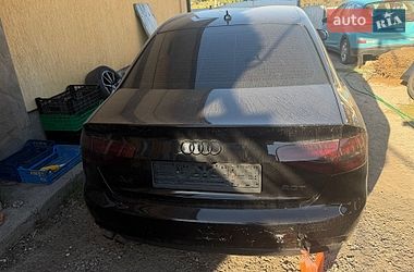 Седан Audi A4 2013 в Обухові