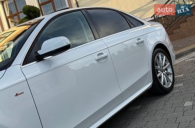 Седан Audi A4 2014 в Дрогобыче