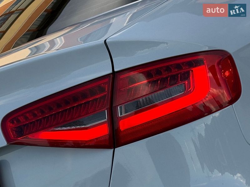 Седан Audi A4 2014 в Дрогобыче