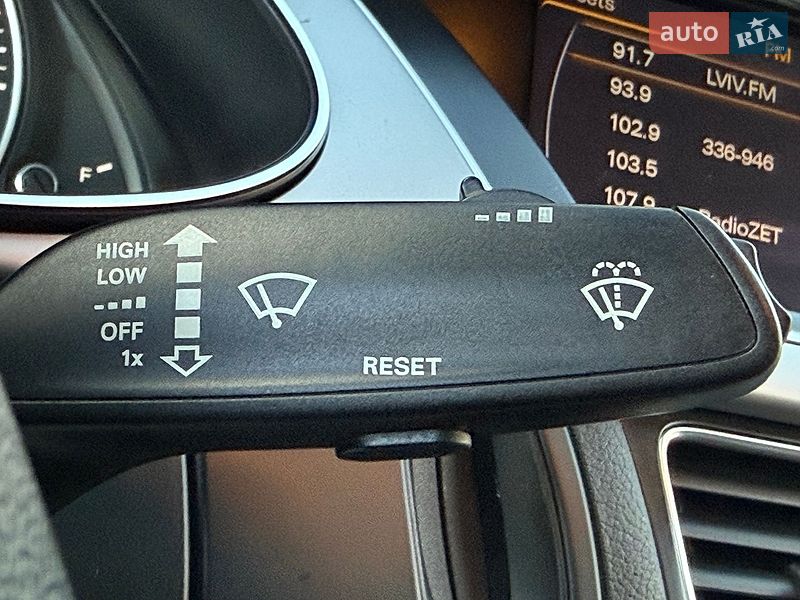 Седан Audi A4 2014 в Дрогобыче