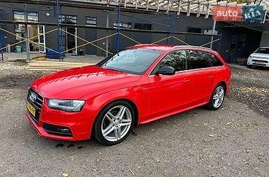 Универсал Audi A4 2015 в Ивано-Франковске