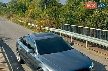 Седан Audi A4 2014 в Хмельницькому