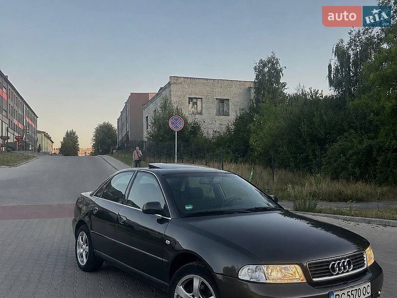 Седан Audi A4 1999 в Львове Седан Audi A4 1999 в Львове