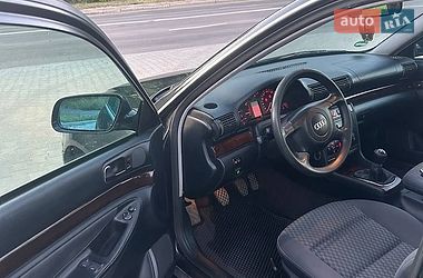 Седан Audi A4 1999 в Львові