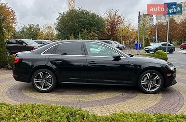 Седан Audi A4 2018 в Львове