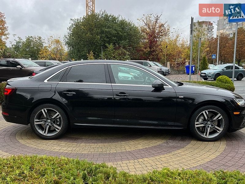 Седан Audi A4 2018 в Львове