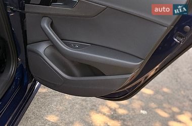 Седан Audi A4 2020 в Вінниці