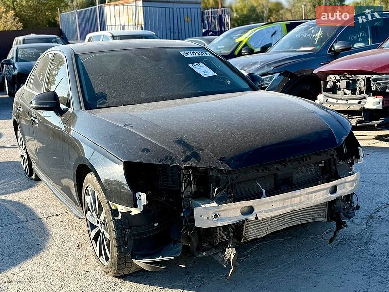 Седан Audi A4 2023 в Києві